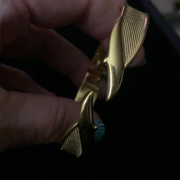 Vintage Monet Bracelet - Picture 5 of 8